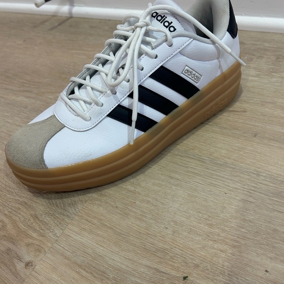 ADIDAS VL COURT BOLD PLATFORM- size 8.5 - Picture 4 of 10